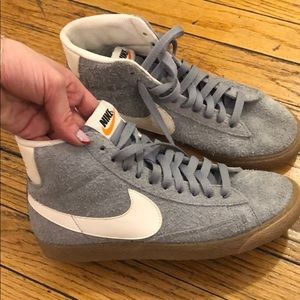 Nike Blazer Shoe in Gray Suede